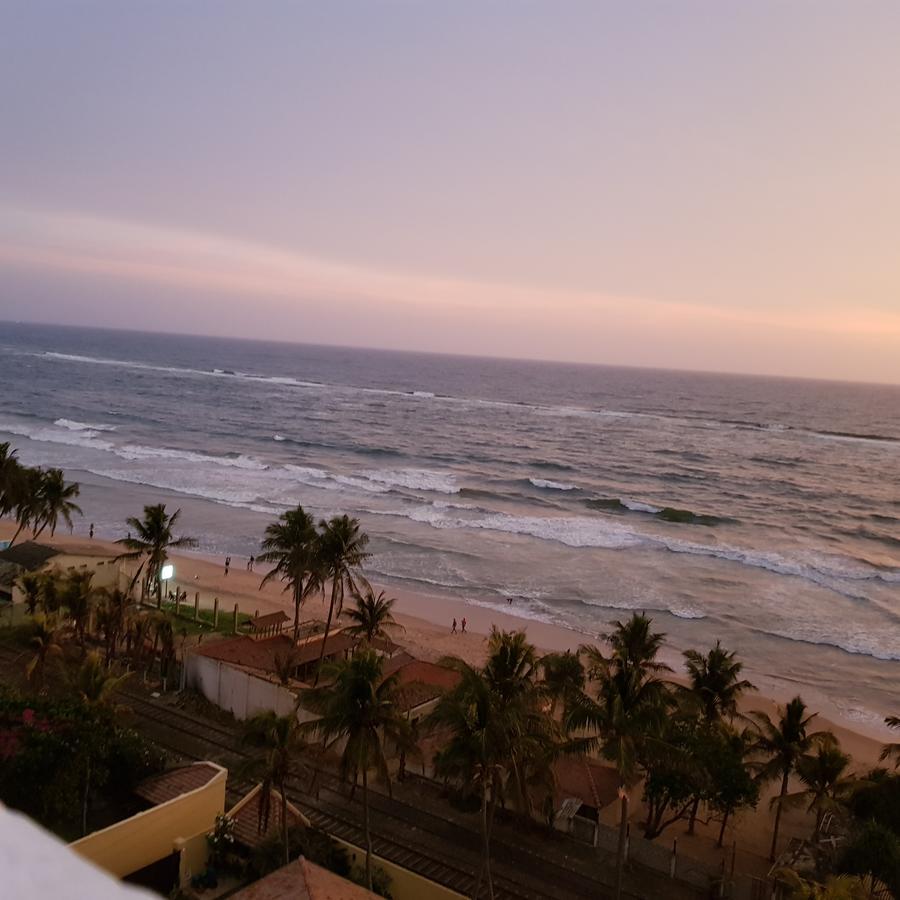 Beach Mount Apartment Dehiwala-Mount Lavinia Exterior photo