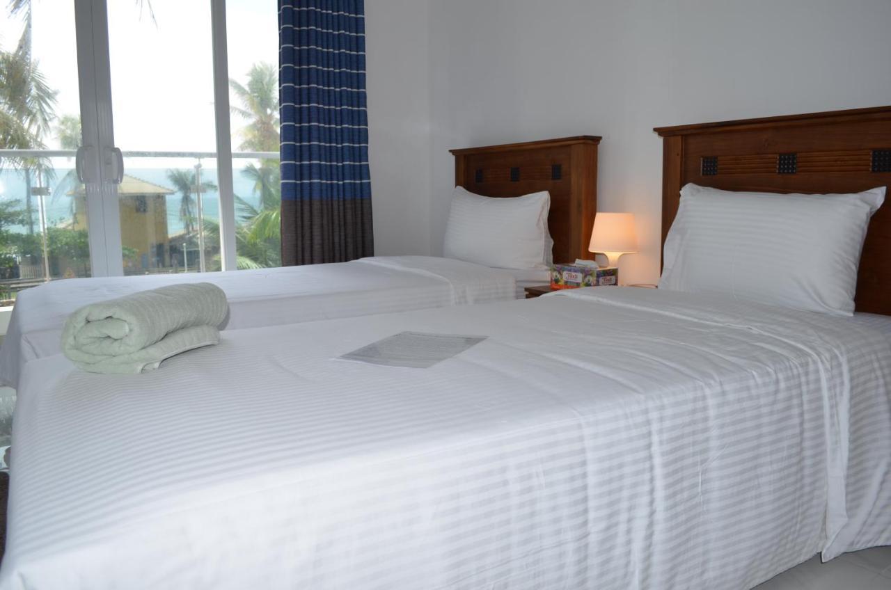 Beach Mount Apartment Dehiwala-Mount Lavinia Exterior photo